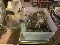 Oster kitchen mixer, and accessories