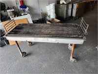 MAGIC CATER 6' BBQ ROLLING GRILL