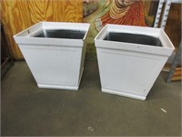 Too heavy duty plastic planters, 20 x 20 x 20"