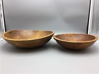A lot of 2 antique Treen ware  bowls