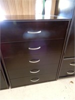 Modern 5 Drawer Chest- Black