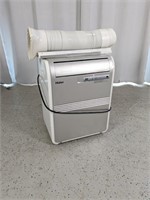 Haier Portable Air Conditioner w/ Exhaust hose