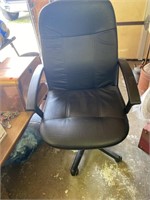 Black vinyl Rolling Office Chair