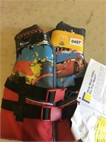 CARS child 30-50 lb life jacket néw