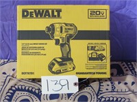 New Dewalt DCF787D1 1/4" Impact Driver Kit