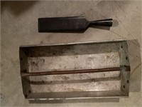 Tray-chisel