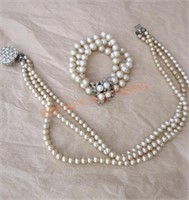 Vintage Sarahcov costume pearl jewelry set
