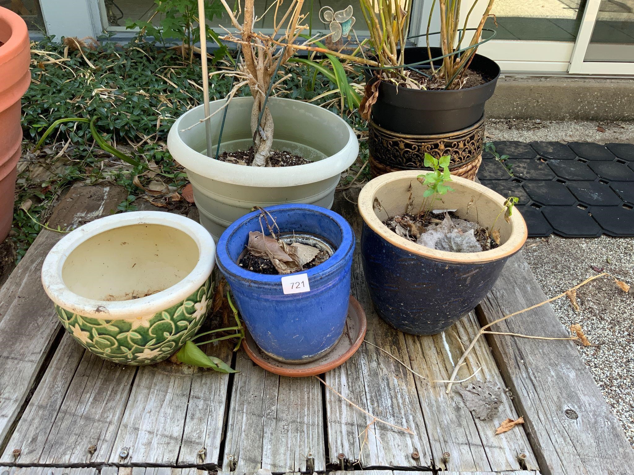 3 Porcelain Pots Planters+