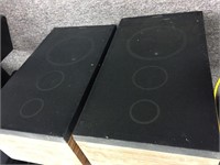 Pair of Magnavox 8 ohm Speakers