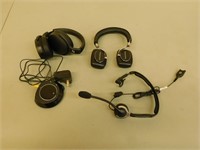 3 Sets Of Headphones