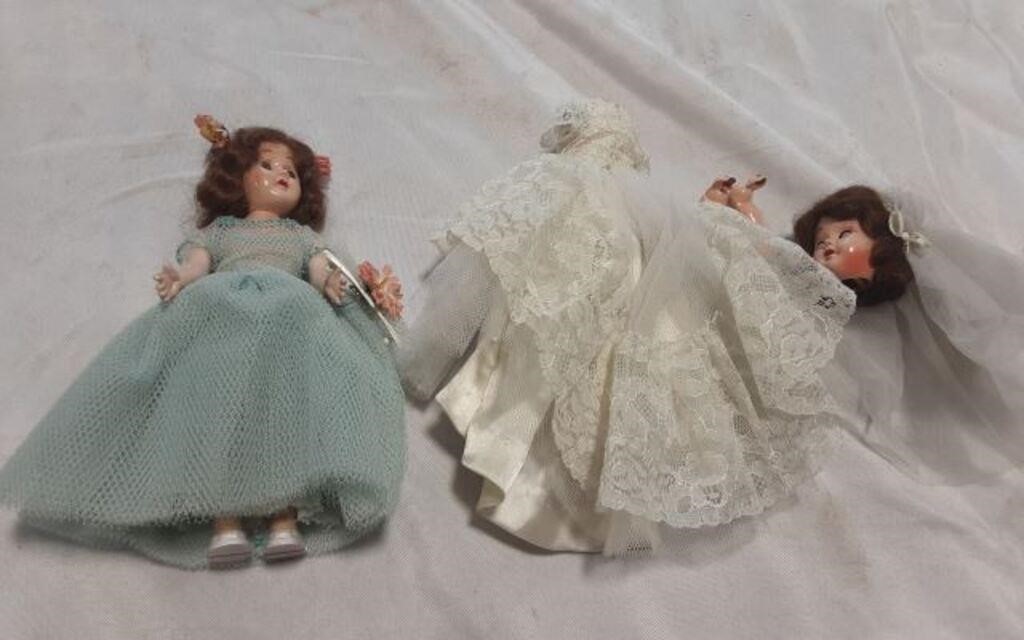Vintage Wedding Dolls (See description)