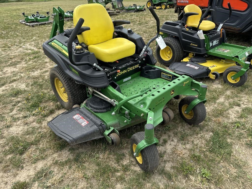 2016 John Deere Z920M Zero Turn