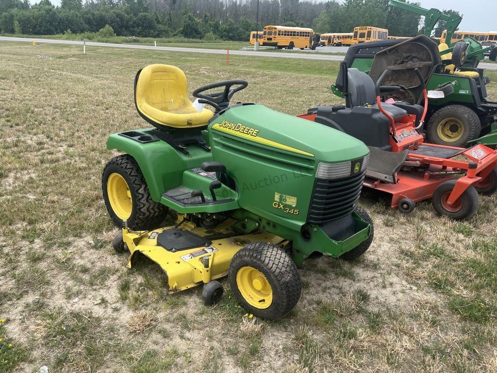 2003 John Deere GX345 Lawn Mower