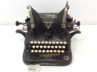 Antique Oliver Standard Visible Typewriter.
