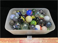 AMAZING LARGE LOT OF MARBLES