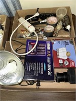 Light bulbs, Hobby 5pc, knife set, etc.