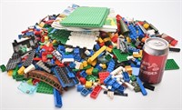 Lot de blocs Lego et de Mega Bloks