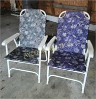 Set of outside chairs (padded/foldable)