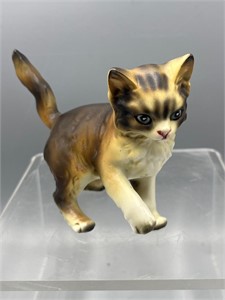 Vintage Lefton cat figurine