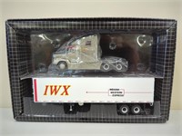 PEM Freightliner IWX Reefer NIB 1/64