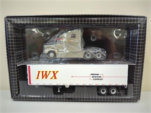 PEM Freightliner IWX Reefer NIB 1/64