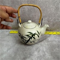 Vintage Teapot Korea
