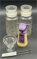 VTG MOO-COW CREAMER, PLANTERS & HERSHEY ADV. ITEMS