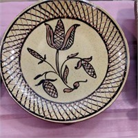 Rohnd pottery Plates
