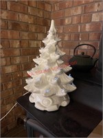 Vtg White Ceramic Light Up Bird Tree 16in - See