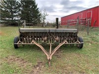 John Deere B 10' grain drill