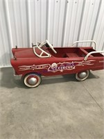 Pedal car- red