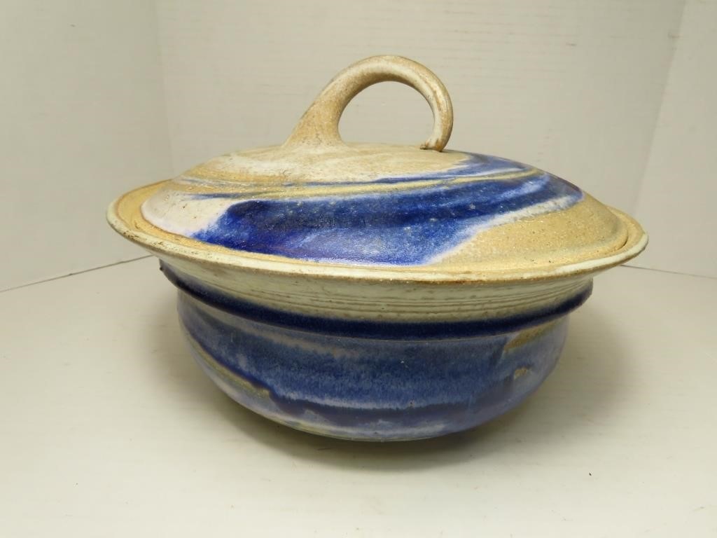 Lidded Pottery