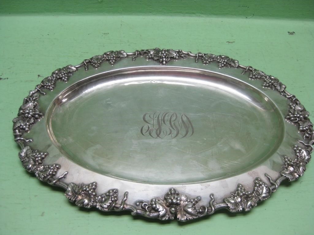 Oval BSCEP Raised Grape Edging Serving Tray