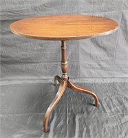 Antique walnut English tilt top table with