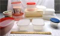 Large Lot of Containers: Rubbermaid, Corningware