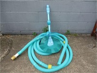 Extreme Cool Poll Vacuum Cleaner with Pool Hose