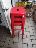 BACKLESS METAL STOOLS