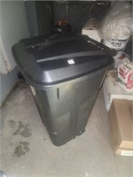 TRASH CANS