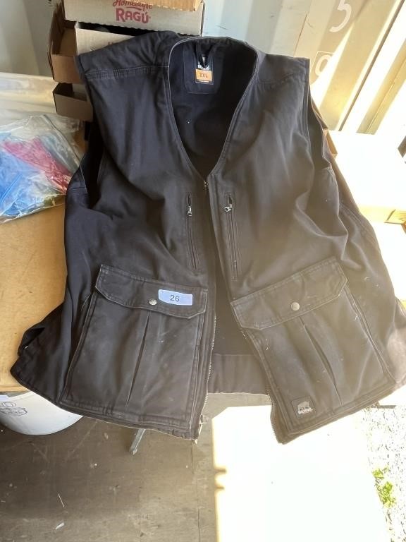 Berne 2XL Gun Vest - Pull down velcro pockets