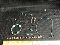 Lot of turquoise jewelry