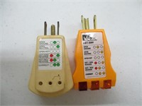 2 OUTLET TESTERS