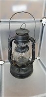Vintage Dietz Little Wizard oil lantern