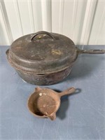 Cast Iron Pan with Lid and small Skillet