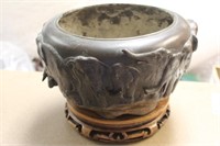 Antique Chinese/Japanese Bronze Pot