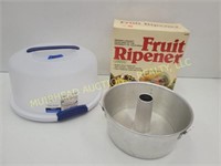 CAKE SERVER, ANGEL FOOD CAKE PAN, FRUIT RIPENER