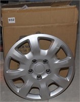Set of 4 wheel covers, new in box