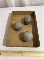 Three lead balls