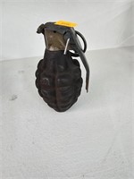 US ARMY pineapple GRENADE W/ MKII FUZE