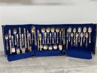 Vintage Oneida and Rogers silver plate flatware