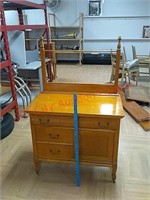 Antique camode dresser, matches lots 9828 & 9829